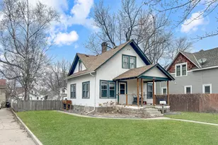 607 1st St SW, Wadena, MN 56482 - Photo 1