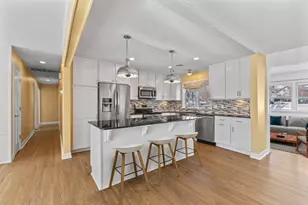 1021 Fremont St, Anoka, MN 55303 - Photo 3