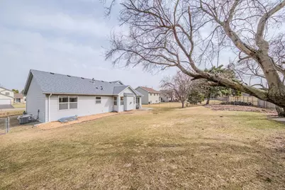 1690 125th Lane NE, Blaine, MN 55449 - Photo 7
