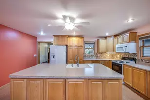 616 Range St, North Mankato, MN 56003 - Photo 13