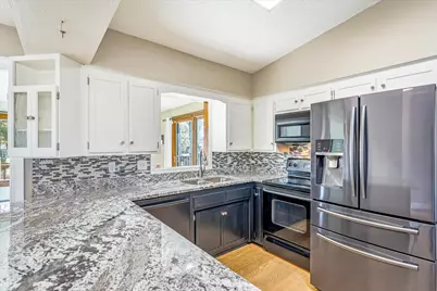 366 Sanburnol Drive NE, Spring Lake Park, MN 55432 - Photo 9