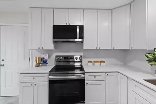 16420 4th Ave N, Plymouth, MN 55447 - Photo 13