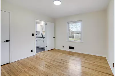 7000 73rd Avenue N, Brooklyn Park, MN 55428 - Photo 9