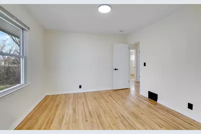 7000 73rd Avenue N, Brooklyn Park, MN 55428 - Photo 11