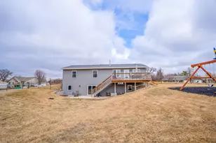 101 Meadow Ln, New London, MN 56273 - Photo 31