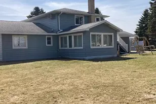 693 Stearns Ave E, Eden Valley, MN 55329 - Photo 3