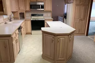 693 Stearns Ave E, Eden Valley, MN 55329 - Photo 15