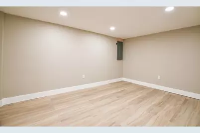 6611 McKinley Street NE, Fridley, MN 55432 - Photo 23