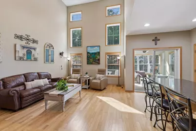 9980 Indigo Drive, Eden Prairie, MN 55347 - Photo 3