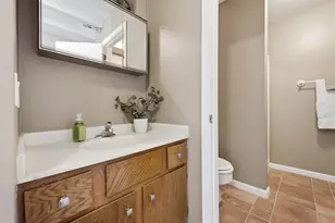 11160 Anderson Lakes Pkwy, Eden Prairie, MN 55344 - Photo 17