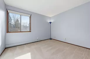 11160 Anderson Lakes Pkwy, Eden Prairie, MN 55344 - Photo 15