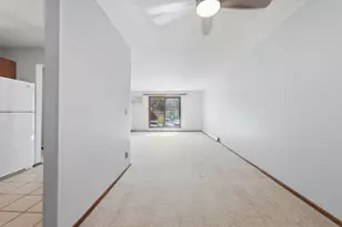 11160 Anderson Lakes Pkwy, Eden Prairie, MN 55344 - Photo 9