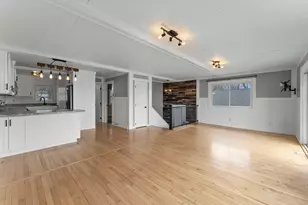 51400 Berry Ave, Rush City, MN 55069 - Photo 15