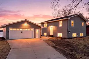 51400 Berry Ave, Rush City, MN 55069 - Photo 3