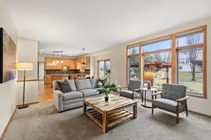 4102 Red Oak Ln, Chanhassen, MN 55331 - Photo 13