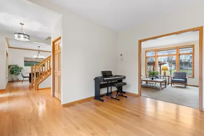 4102 Red Oak Lane, Chanhassen, MN 55331 - Photo 9