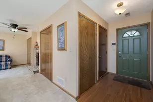 8751 Maplebrook Pkwy N, Brooklyn Park, MN 55445 - Photo 23