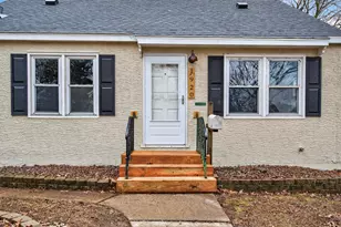 1920 Nebraska Ave E, Saint Paul, MN 55119 - Photo 3