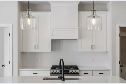 20262 Keystone Avenue, Lakeville, MN 55044 - Photo 13