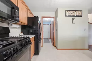 3512 Goodwin Ave N, Oakdale, MN 55128 - Photo 13