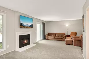 11140 Abbott Ln, Minnetonka, MN 55343 - Photo 7