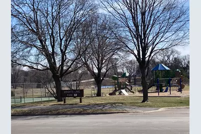 1712 E 84th Street, Bloomington, MN 55425 - Photo 13