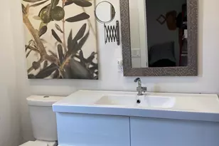 1712 E 84th St, Bloomington, MN 55425 - Photo 9