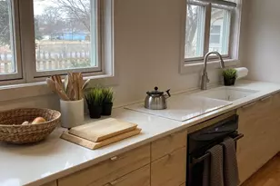 1712 E 84th St, Bloomington, MN 55425 - Photo 7