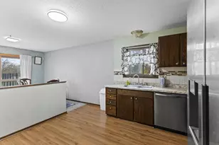 7821 Rimbley Rd, Woodbury, MN 55125 - Photo 35