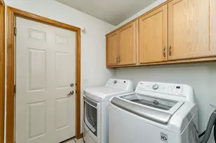 1930 Topaz Pointe Ln SW, Rochester, MN 55902 - Photo 13