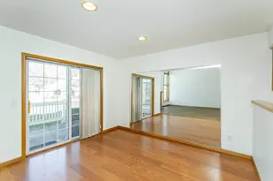 1930 Topaz Pointe Ln SW, Rochester, MN 55902 - Photo 9