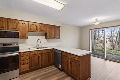 7948 Charles Way, Inver Grove Heights, MN 55076 - Photo 5