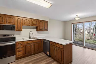 7948 Charles Way, Inver Grove Heights, MN 55076 - Photo 5