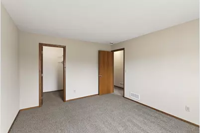 7948 Charles Way, Inver Grove Heights, MN 55076 - Photo 7