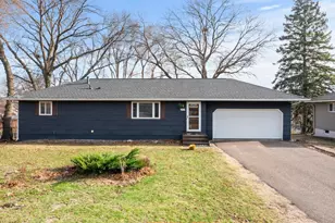 966 Oak Ridge Point NE, Blaine, MN 55434 - Photo 7