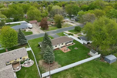 9224 15th Avenue S, Bloomington, MN 55425 - Photo 3