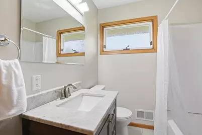 9224 15th Avenue S, Bloomington, MN 55425 - Photo 17
