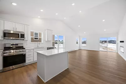 7557 Lotus Lane, Lino Lakes, MN 55038 - Photo 3