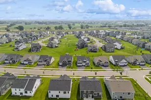 7557 Lotus Ln, Lino Lakes, MN 55038 - Photo 21