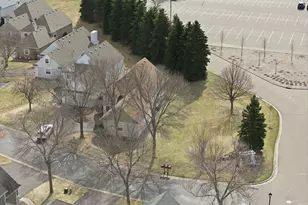 10272 Country Club Curve, Woodbury, MN 55129 - Photo 41