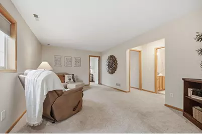 10272 Country Club Curve, Woodbury, MN 55129 - Photo 29