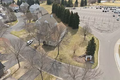 10272 Country Club Curve, Woodbury, MN 55129 - Photo 39