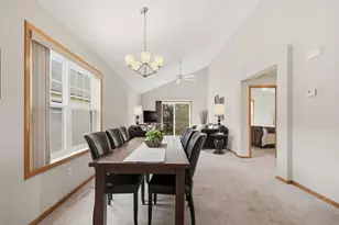 10272 Country Club Curve, Woodbury, MN 55129 - Photo 15