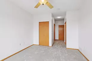 560 2nd Street N, Minneapolis, MN 55401 - Photo 17