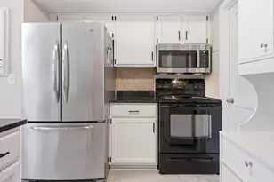 4702 Grenada Point, Eagan, MN 55122 - Photo 13