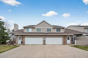 995 106th Ln NW, Coon Rapids, MN 55433 - Photo 3