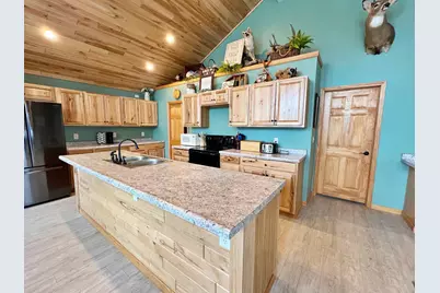 18817 Sucker Lake Road, Nashwauk, MN 55769 - Photo 15