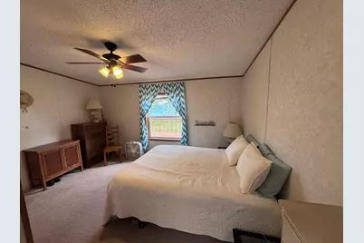 37106 Hackberry Point Road, Richville, MN 56576 - Photo 17