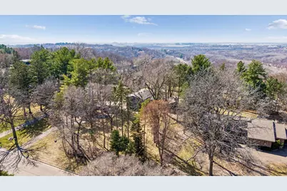 1835 Hunter Lane, Mendota Heights, MN 55118 - Photo 11