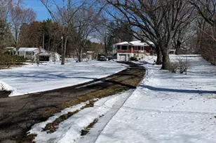 118 Balsam Ln N, Plymouth, MN 55441 - Photo 5